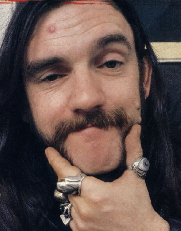 Mennyből az Angyal - Lemmy ma 65 éves